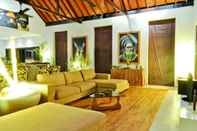 Common Space Exotic Villa Teko Seminyak