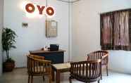 Lobi 5 OYO 1034 Pondok Mulia Guest House Syariah