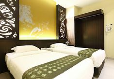 Phòng ngủ 6 Sri Enstek Hotel