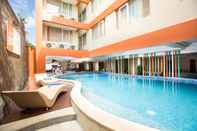 Swimming Pool Siesta Legian Hotel