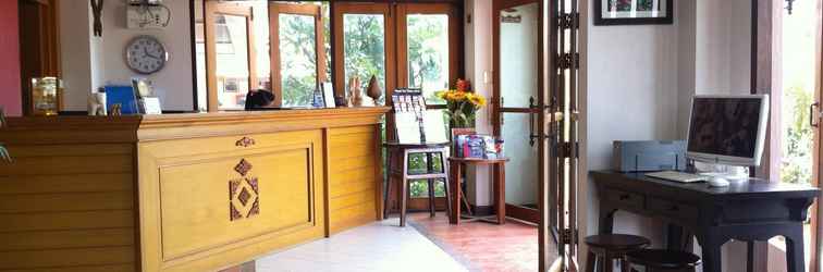 Lobby Narawan Hotel