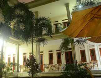 Bangunan 2 Budget Door Legian Inn