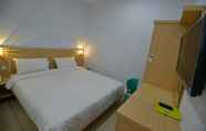 Bilik Tidur 2 T-One Hotel