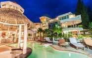 Accommodation Services 2 Vartika Resovilla Kuiburi  Beach Resort and Villas