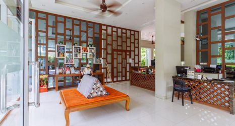 Lobi 2 Siamaze Hostel