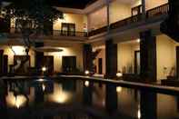 Swimming Pool Radha Bali Hotel