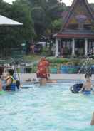 SWIMMING_POOL 