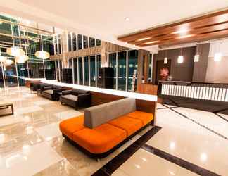 Lobby 2 Hotel 88 Bandung Kopo By WH