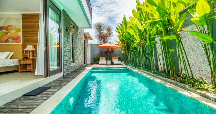 Kolam Renang SOTIS Villa Canggu, Bali