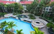 Swimming Pool 2 Treetops Executive Residences