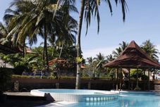 游泳池 Surya Transera Beach Hotel Pangandaran