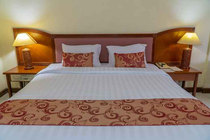 BEDROOM Surya Transera Beach Hotel Pangandaran