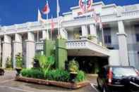 Bangunan Pardede International Hotel Medan