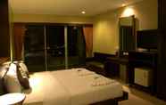 Kamar Tidur 6 Baan Bandalay Hotel