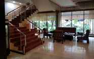Lobby 7 Hotel Surya Jakarta