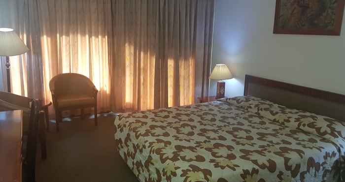 Bedroom Hotel Surya Baru