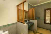 Toilet Kamar Sea Dance Resort