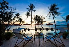 สระว่ายน้ำ 7 Tango Luxe Beach Villa Samui