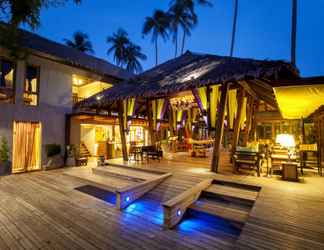 ล็อบบี้ 2 Tango Luxe Beach Villa Samui