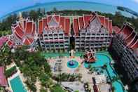 ภายนอกอาคาร Ayodhaya Palace Beach Resort Krabi