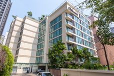 Exterior Oakwood Residence Sukhumvit 24 Bangkok