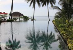 Swimming Pool 3 Weekender Resort