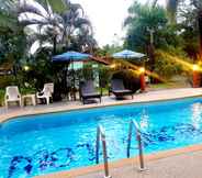 Kolam Renang 4 Mild Garden View Resort