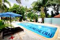 Kolam Renang Mild Garden View Resort