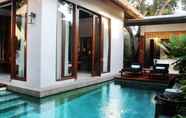 Kolam Renang 3 Regali Villas 