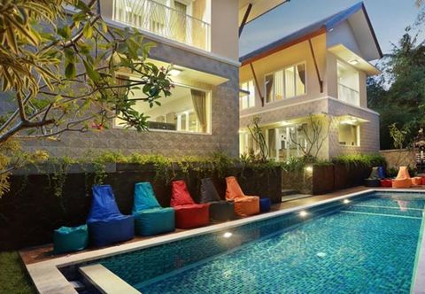 Swimming Pool Askara Canggu Townhouse