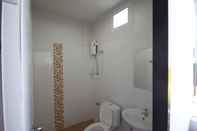 Toilet Kamar Siriwat Apartment