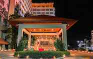 Bangunan 6 K Park Grand Hotel SHA PLUS 