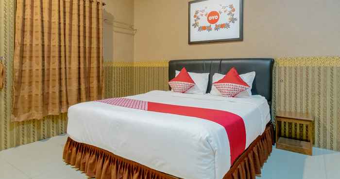 Phòng ngủ OYO 741 Hotel Labuhan Raya