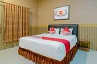 ห้องนอน OYO 741 Hotel Labuhan Raya