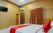 ห้องนอน 3 OYO 741 Hotel Labuhan Raya