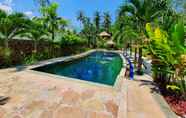 Swimming Pool 7 Palm Green Hotel