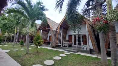 Bangunan 4 Palm Green Hotel