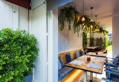 레스토랑 6 Luck Thai Hotel