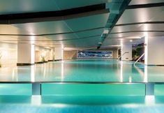 Swimming Pool 4 Qiss Residence by Bliston