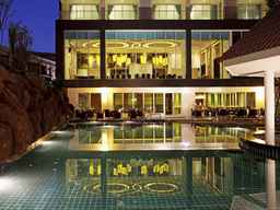 Centara Pattaya Hotel, SGD 82.53