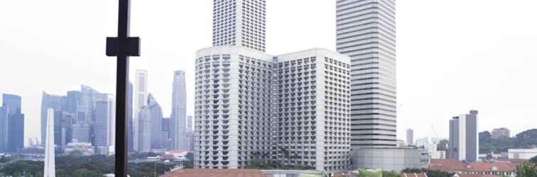 Lobby Naumi Hotel Singapore
