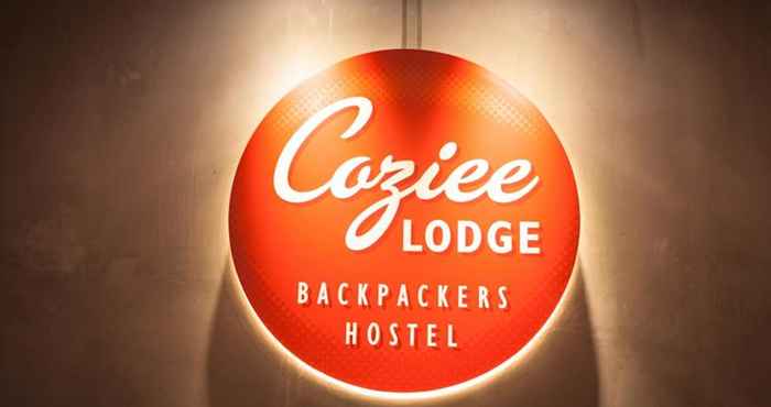 Luar Bangunan Coziee Lodge