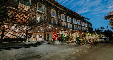 Exterior 2 ARTOTEL Sanur Bali