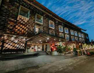 Exterior 2 ARTOTEL Sanur Bali