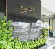 Exterior 3 L Hotel @ Broadway