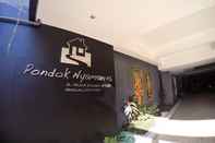 Lobby Pondok Nyaman 15