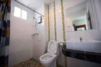 In-room Bathroom Baan Palad Place Phuket