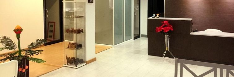 로비 Z-Talay House