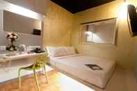 Kamar Tidur Fragrance Hotel - Rose