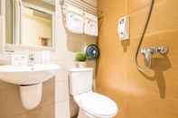 Toilet Kamar Fragrance Hotel - Ocean View